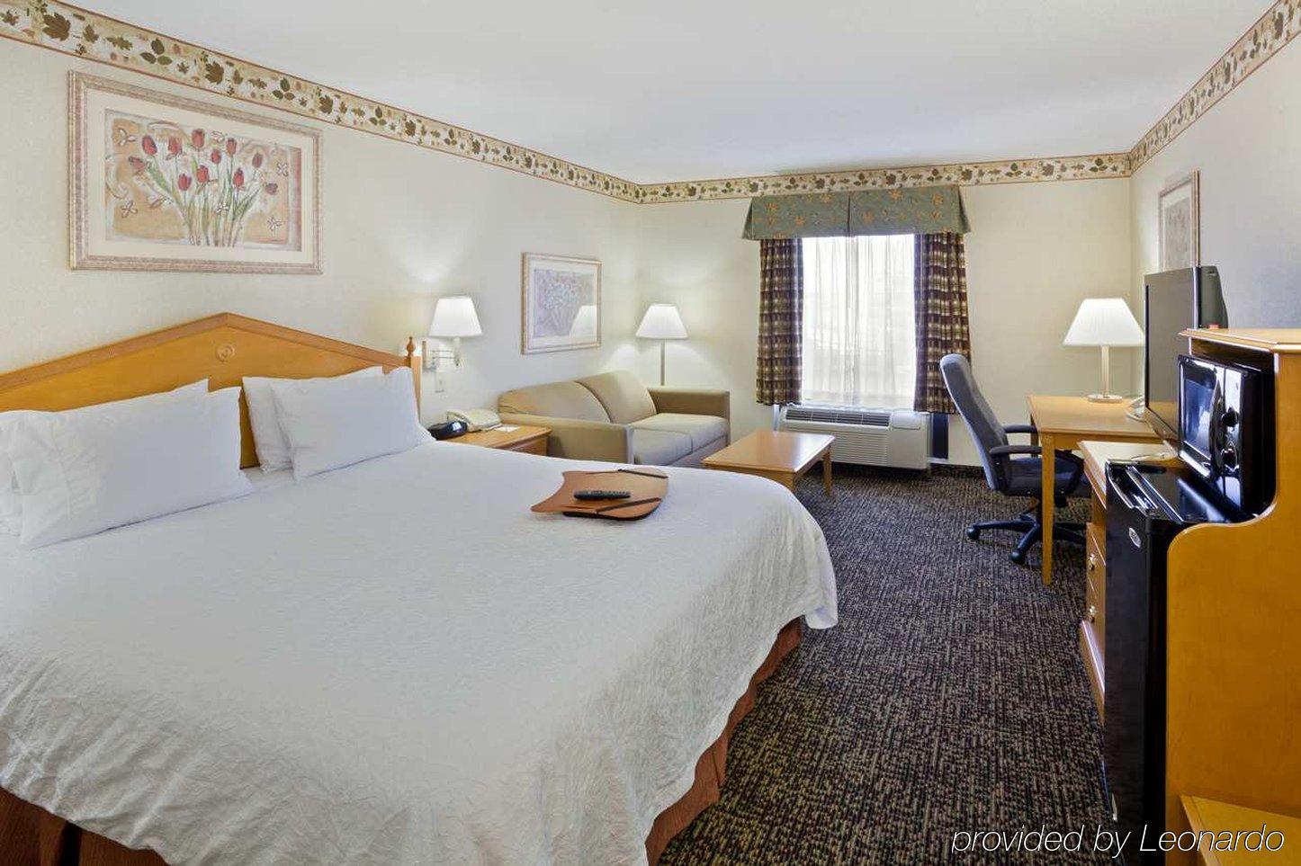 Hampton Inn Cleveland-Airport/Tiedeman Road Brooklyn Szoba fotó