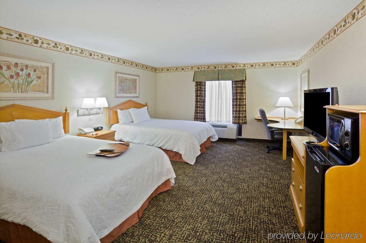 Hampton Inn Cleveland-Airport/Tiedeman Road Brooklyn Szoba fotó