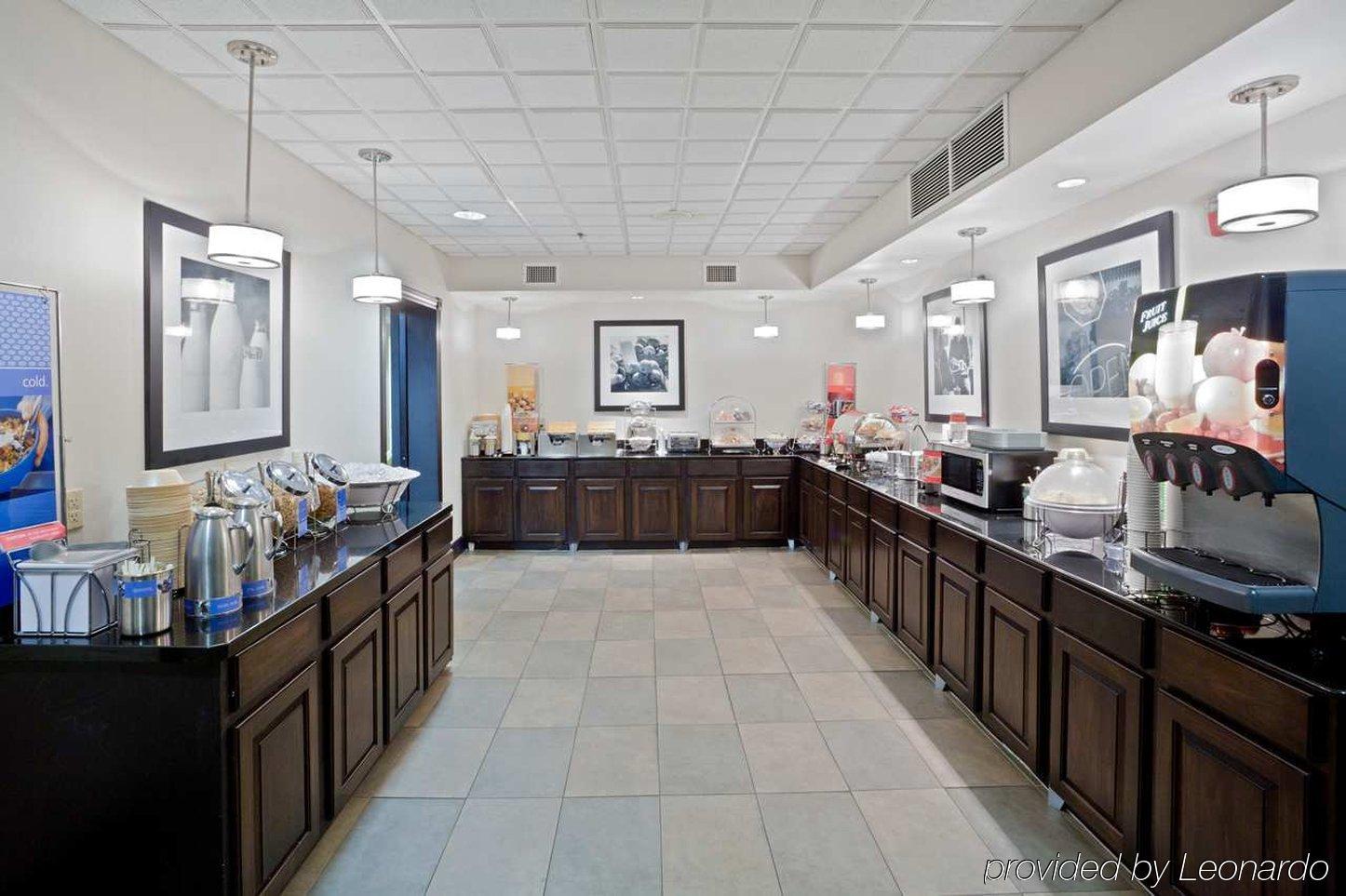 Hampton Inn Cleveland-Airport/Tiedeman Road Brooklyn Étterem fotó