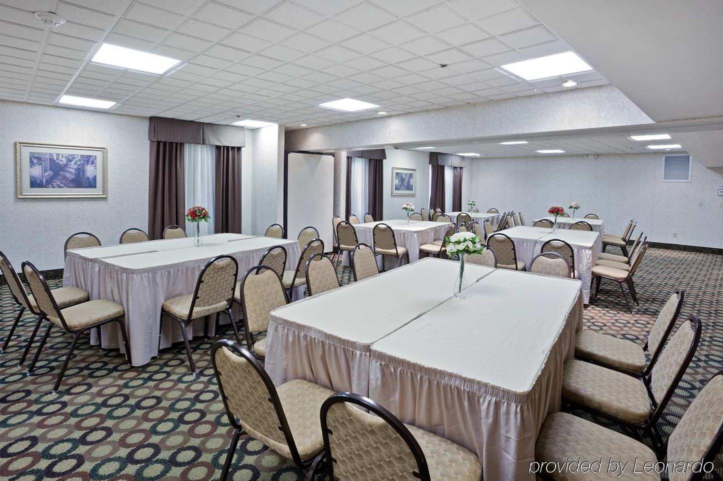 Hampton Inn Cleveland-Airport/Tiedeman Road Brooklyn Üzleti fotó